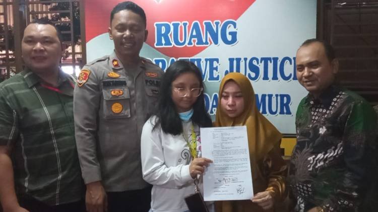 Dokter Muda dan IRT yang Sempat Ribut Akhirnya Berdamai