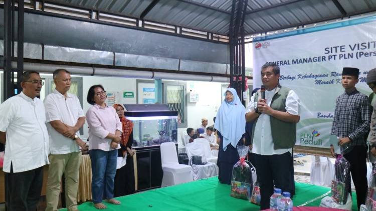 GM PLN UIP Sumbagut Berbagi di Panti Asuhan dan Ponpes