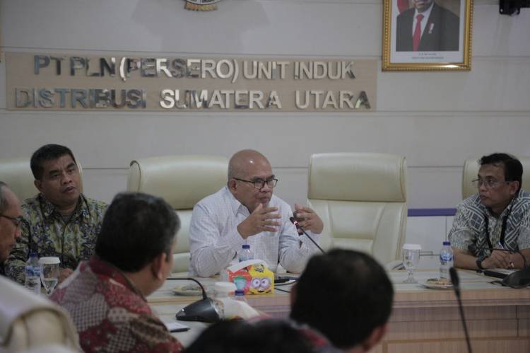 GM PLN UID Sumut Paparkan Kinerja dan Transformasi Kepada Komisaris Utama