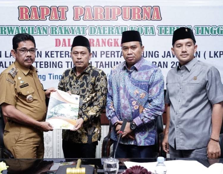 Tanggapi LKPJ Wali Kota TA 2022, DPRD Tebingtinggi Beri 7 Rekomendasi