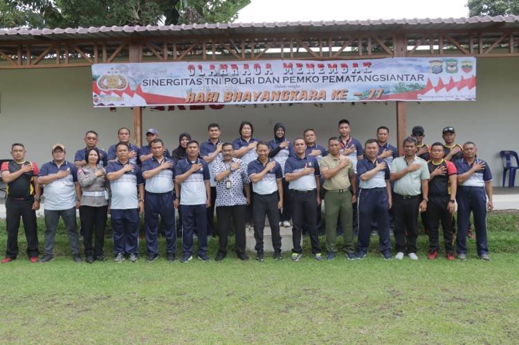 HUT ke-77 Bhayangkara, TNI-Polri dan Pemko Pematangsiantar Latihan Menembak Bersama