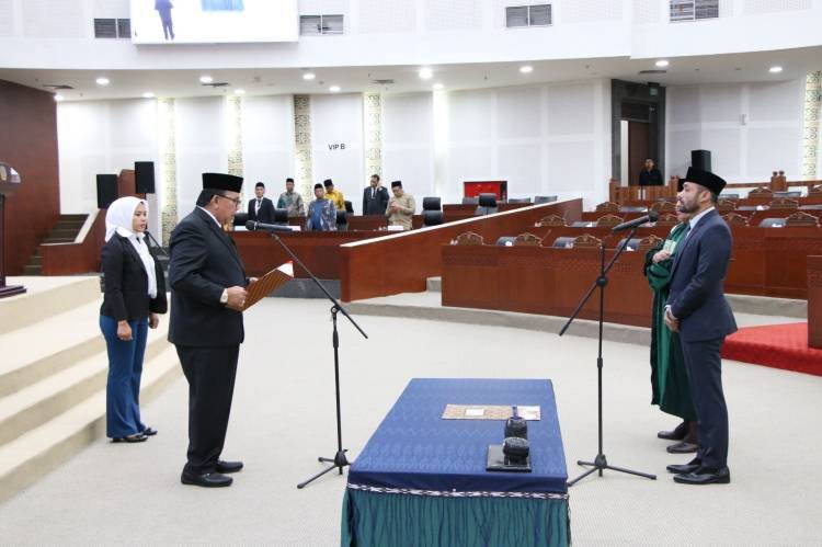 Pelantikan Agung Satria Sitepu Jadi Anggota DPRD SU Hanya Dihadiri 2 Anggota Dewan