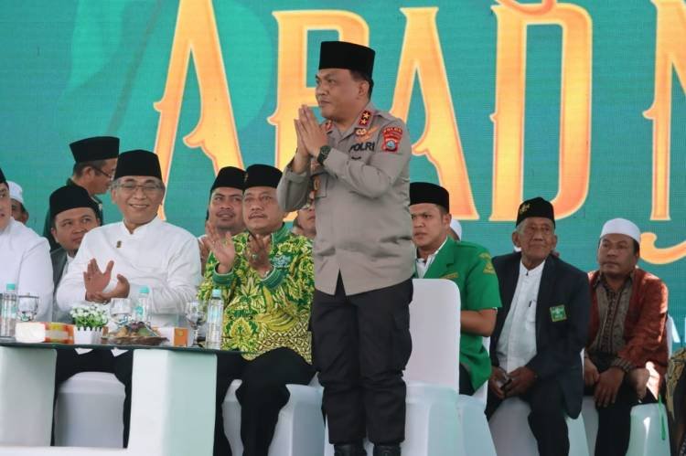 Kapolda Sumut Hadiri Satu Abad NU di Ponpes Mustafawiyah