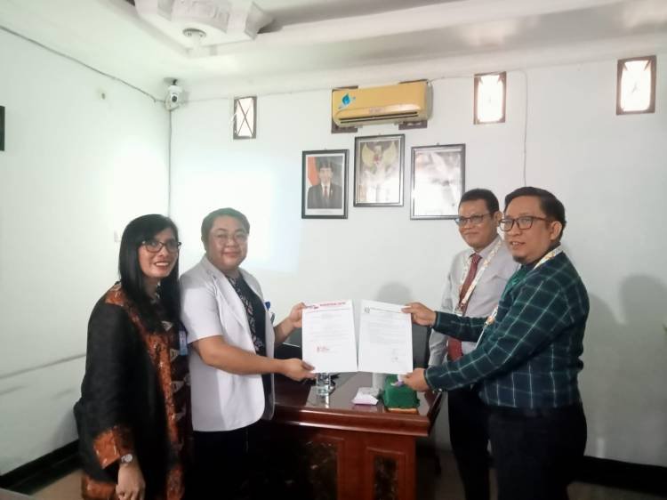 Tim Surveyor LASKESI Kunjungi Klinik Pratama Rawat Inap Harapan  Jaya