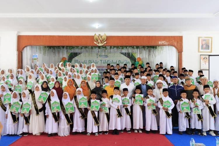 Sekdako Binjai Hadiri Wisuda Tahfidzul Quran Yayasan Wakaf Al Kaffah