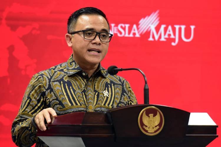 Presiden Minta Tak Ada PHK Massal