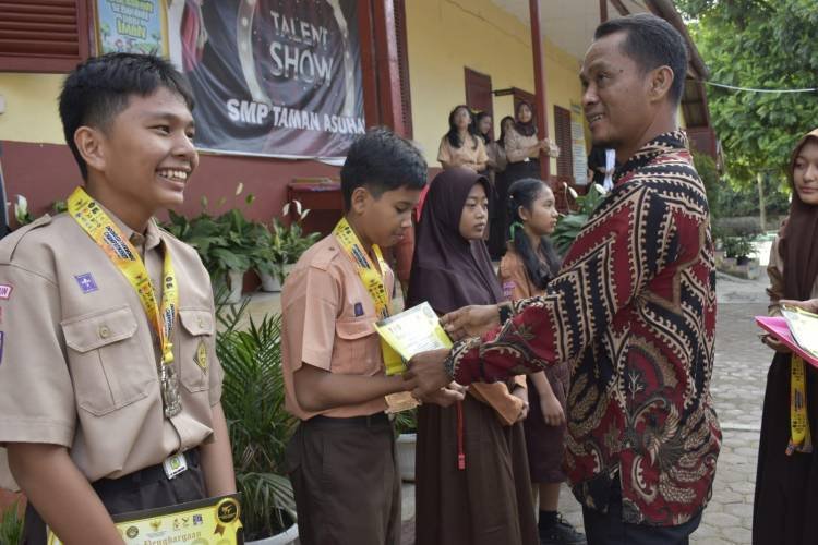 6 Siswa SMP Swasta Taman Asuhan Pematangsiantar Raih Prestasi di Kejuaraan Indonesia Taekwondo Championship