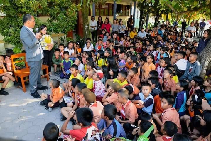 Bupati Humbahas Terkesan Melihat Kemampuan Siswa Menguasai Matematika dengan Metode Gasing
