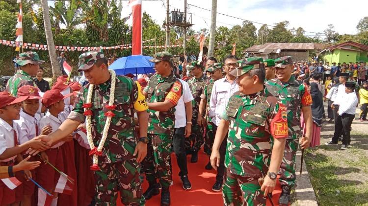 Wadan Pusterad : TMMD Wujud Nyata TNI Dalam Membantu Kesulitan Masyarakat