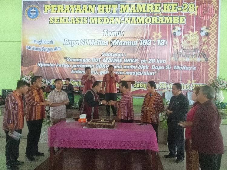 Perayaan HUT ke-28 Mamre GBKP se-Klasis Medan-Namorambe Meriah