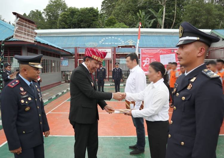 HUT ke-78 Kemerdekaan RI, 74 Orang WBP Rutan Kelas II B Tarutung Dapat Remisi Umum