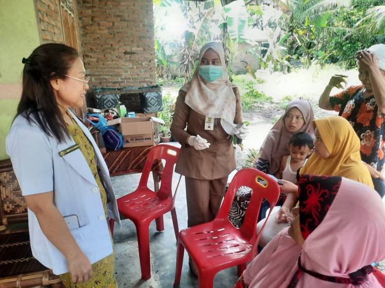 Puskesmas Namutrasi Gelar Cek Kesehatan dan Pengobatan Gratis Kepada Warga