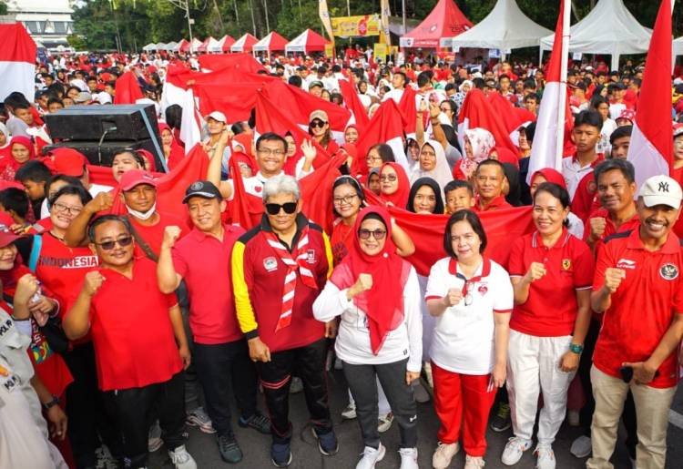 Dengan Nuansa Merah Putih, Ribuan Warga Hadiri Car Free Day di Pematangsiantar