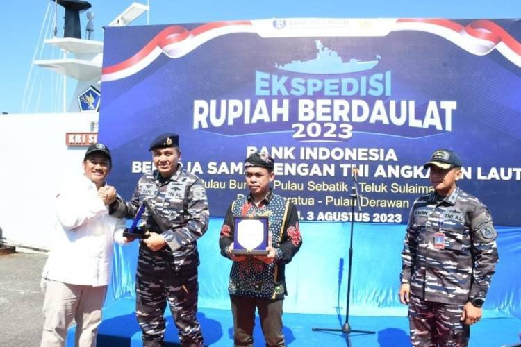 Ekspedisi Rupiah Berdaulat 2023 Digelar BI Bersama TNI AL di Nias