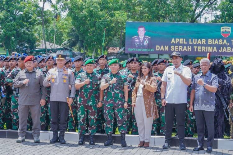 Hadiri Sertijab Pangdam I/BB, Bobby Nasution Sampaikan Program Pemuda Bela Negara