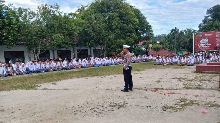 Satlantas Polres Pematangsiantar Gelar Sosialisasi Tertib Berlalulintas di SMA Negeri 6