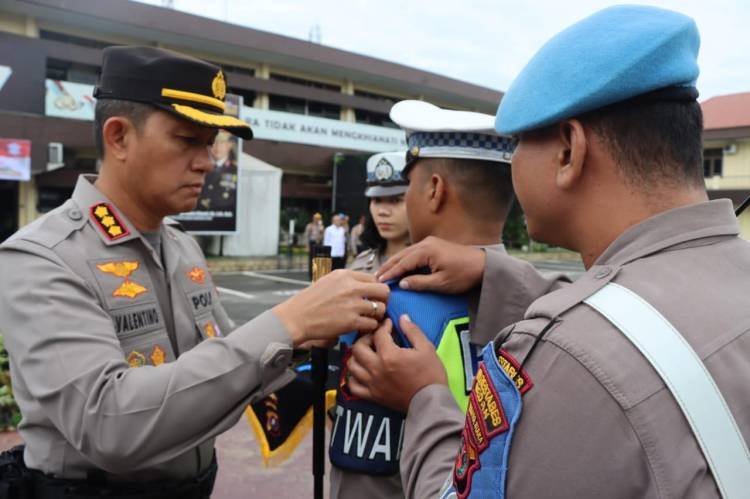 Kapolrestabes Medan Pimpin Apel Gelar Pasukan Ops Zebra Toba 2023