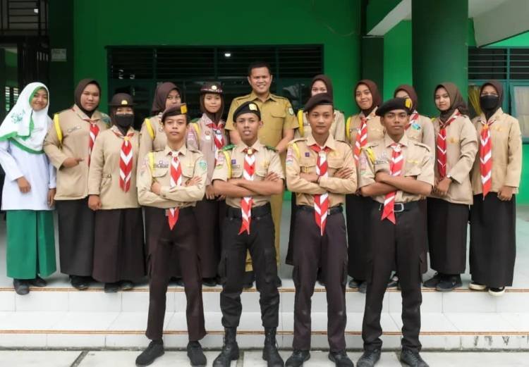 Jadi Pembina Upacara, Wabup Sergai Ajak Pelajar Jauhi Narkoba