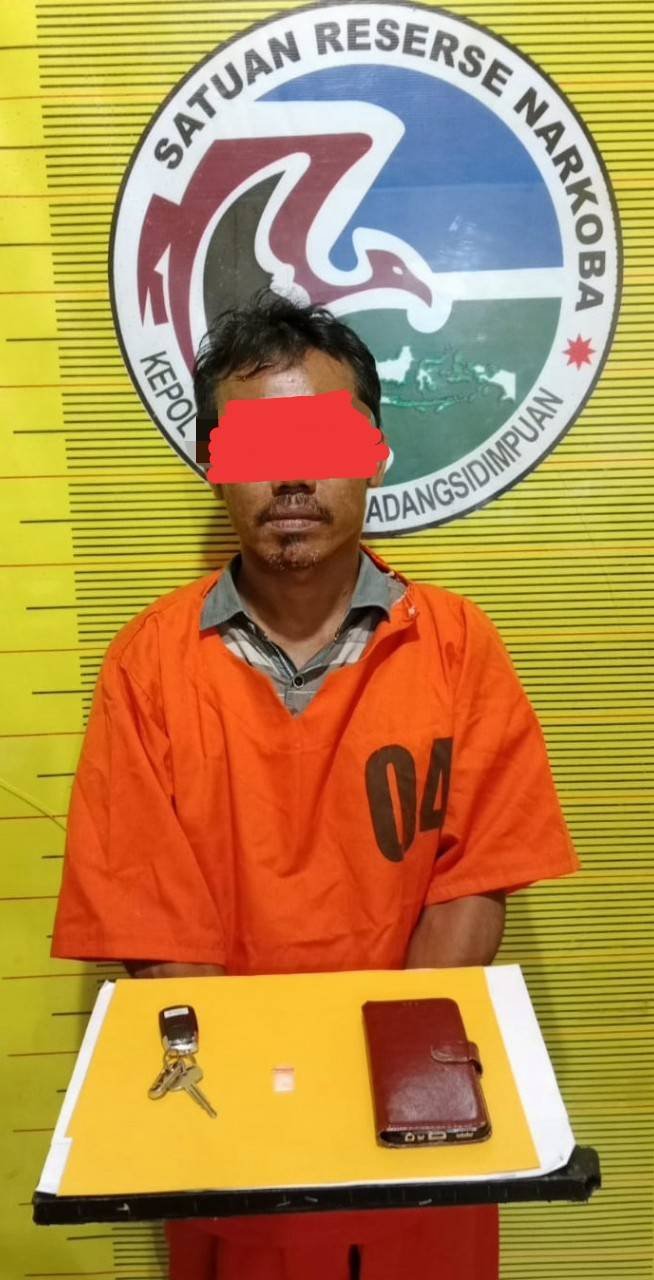 Miliki Sabu, Kades  Simataniari Ditangkap Polisi
