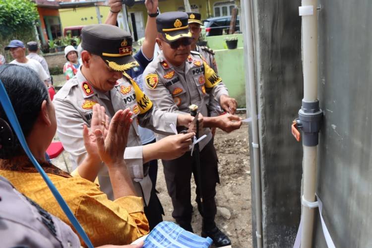 Kapolres Tanah Karo Resmikan Bantuan Sumur Bor di Tigapanah
