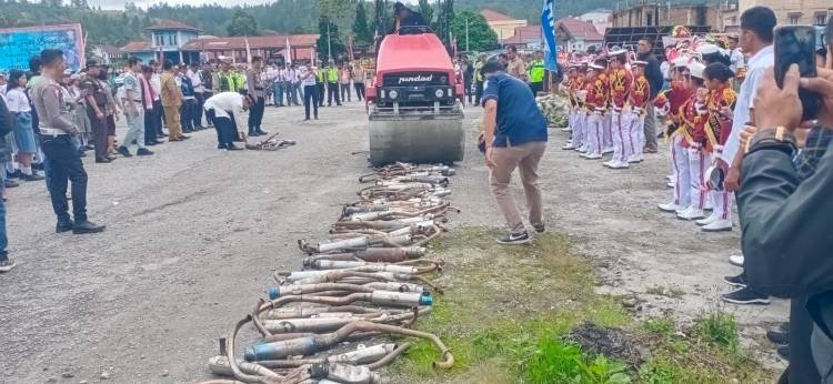 Polres Taput Musnahkan 568 Knalpot Blong Hasil Operasi