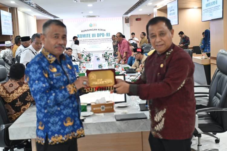 Komite III DPD RI Kunker ke Sumut Bahas Masalah Penerimaan Peserta Didik Baru