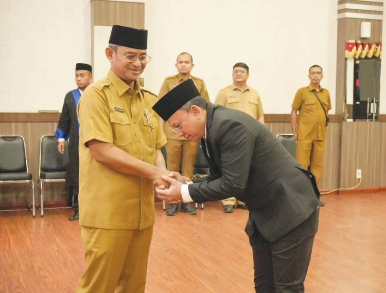 Sekdako Medan Lantik Kepala Dinas Perpustakaan dan Kearsipan