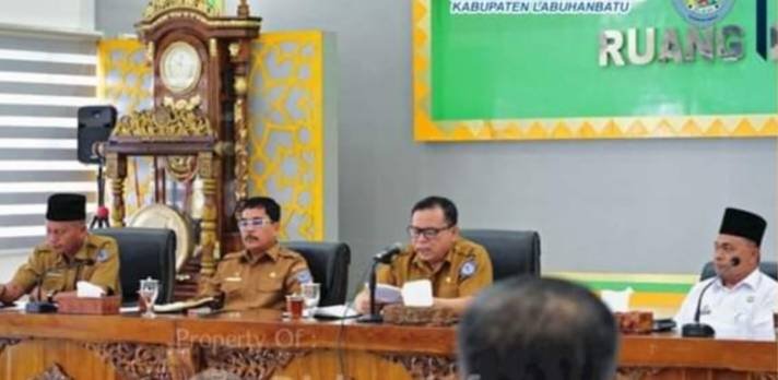 Bupati Ajak Panitia Perayaan Natal Oikumene Labuhanbatu Rangkul Semua Elemen Masyarakat