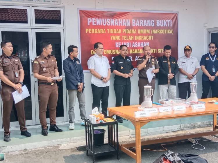 Kejari Asahan Musnahkan Barang Bukti 28 Perkara Narkotika