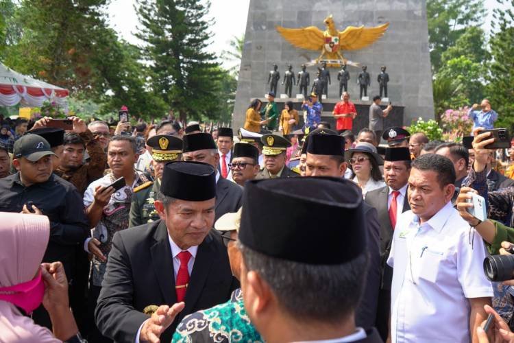 Peringati Hari Kesaktian Pancasila, PTPN III Beri Tali Asih kepada Keluarga Letda Sujono
