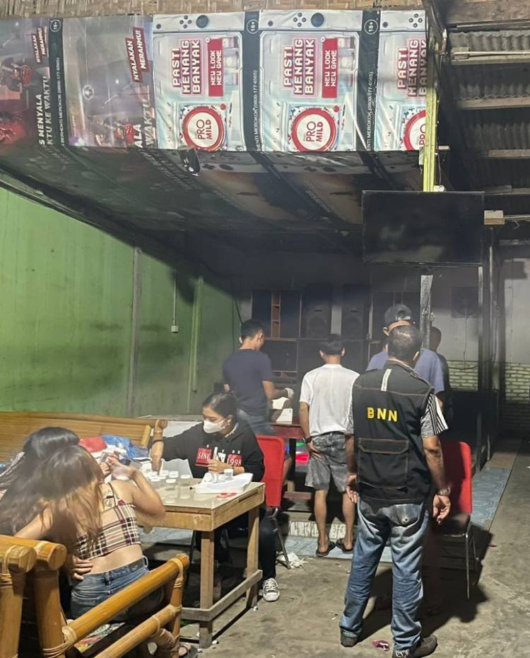 Razia Kafe, BNNK Sergai Amankan 6 Orang Positif Narkoba