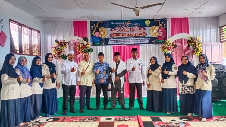 SMPN 10 Tanjungbalai Gelar Peringatan Maulid Nabi Muhammad SAW 1445 H