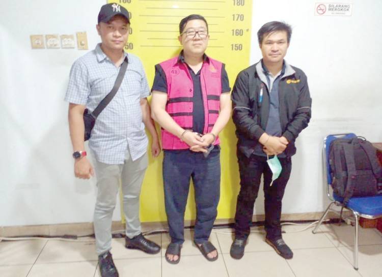 Kejagung Jebloskan SR ke Rutan Salemba Kasus Dugaan Korupsi BTS