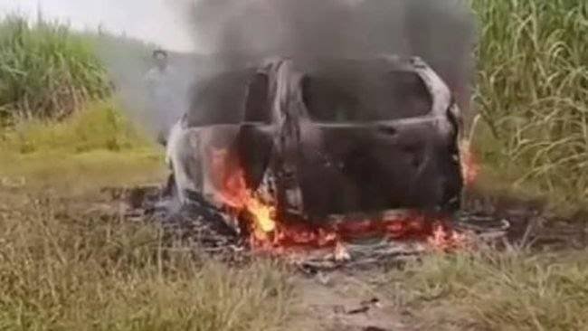 Diduga Dibakar Selingkuhan, Satu Unit Mobil Avanza Ludes Terbakar di Stabat