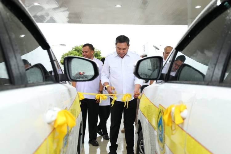 Bupati Pakpak Bharat Resmikan Pemakaian Dua Unit Mobil Ambulance RSUD Salak