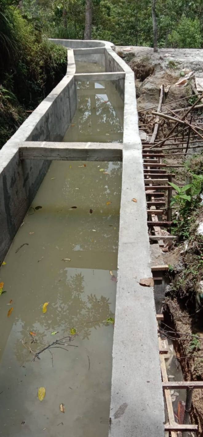 Dinas PUTR Instruksikan Rekanan Perbaiki Proyek Talang Saluran Irigasi di Pagarpinang