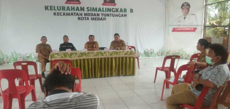 Sosialisasi Proyek Pipa JDU Bernilai Rp10 M di Simalingkar B Medan Ricuh