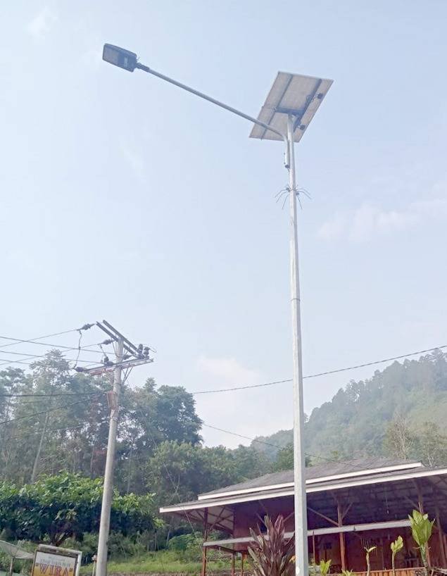 Lampu PJU di Sepanjang Jalan Menuju Danau Toba Tigaras Banyak yang Padam