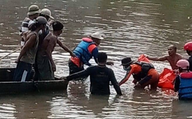 Jenazah 2 Anak Hanyut di Sungai Batang Ayumi Padangsidimpuan Akhirnya Ditemukan