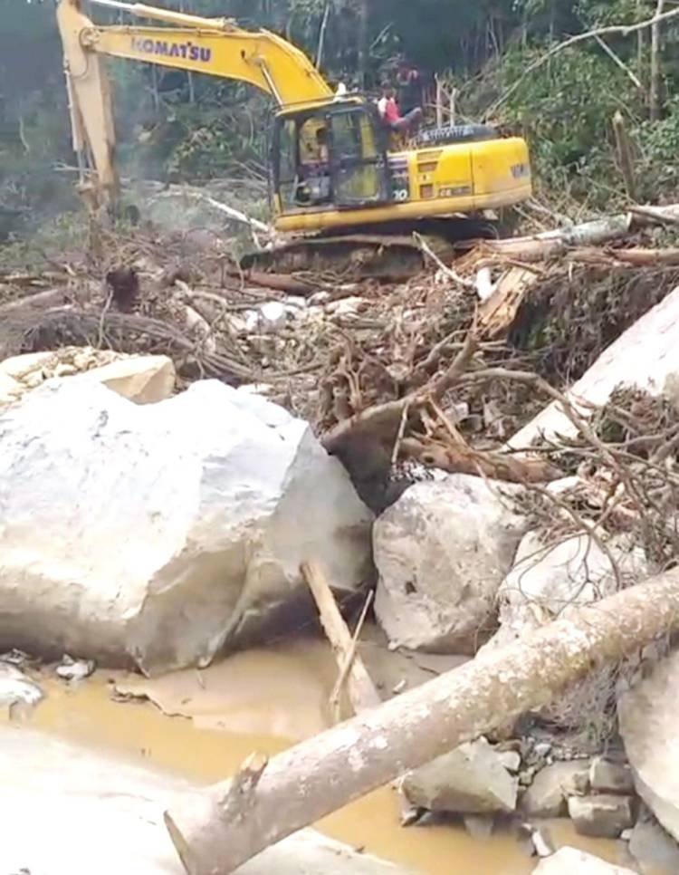 Pencarian Korban Longsor Dolok Simarsolpah Dihentikan, 2 Orang Tidak Ditemukan