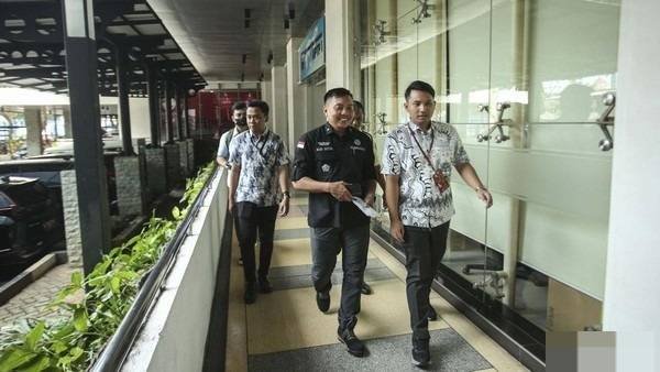 Kejagung Geledah Kantor Kemendag, Kasus Dugaan Korupsi Impor Gula