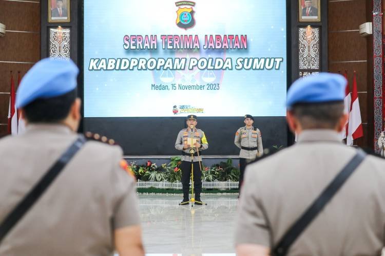 Kapolda Sumut Pimpin Sertijab Kabid Propam