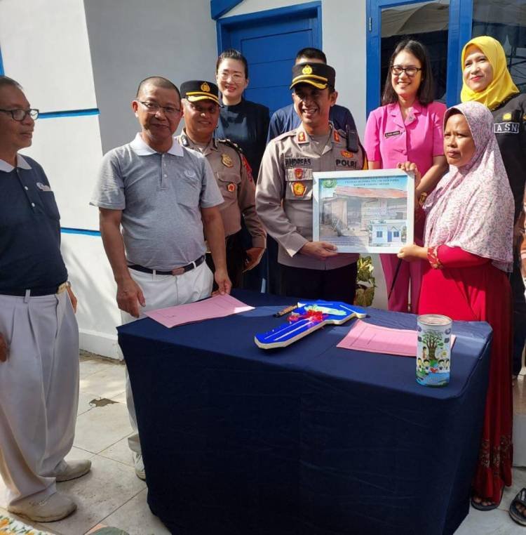Kapolres Tebingtinggi Resmikan Program Bedah Rumah