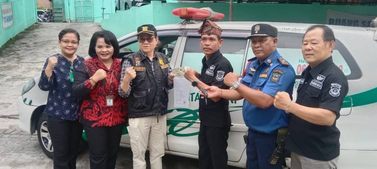 Perkuat Pelayanan Sosial, Bankom Raya Siantar Simalungun Dapat Bantuan Mobil Ambulan Baru