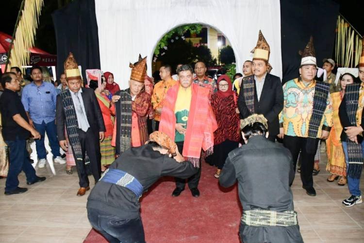 Pesta Rondang Bintang, Selain Ungkapan Syukur Hasil Panen Juga Ajang Cari Jodoh