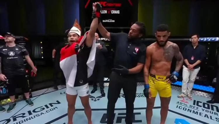 Jeka Saragih Ukir Sejarah dengan Raih Kemenangan pada Debutnya di UFC