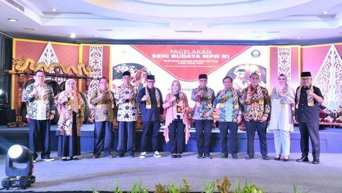 MPR Sosialisasikan 4 Pilar Lewat Pagelaran Seni Budaya