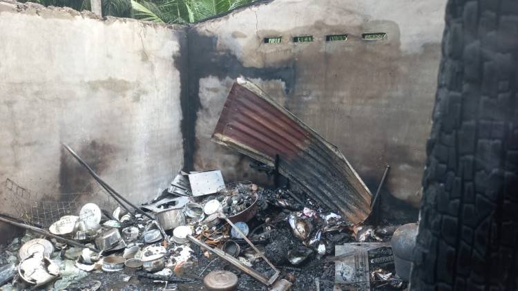 1 Rumah Terbakar Dilalap Sijago Merah di Nagori Timbaan