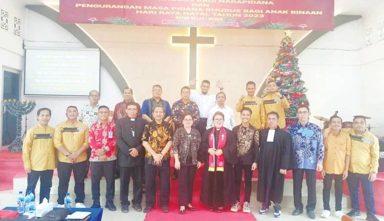 Kidung Natal Para Gembala Bersama Warga Berhadapan dengan Persoalan Hukum