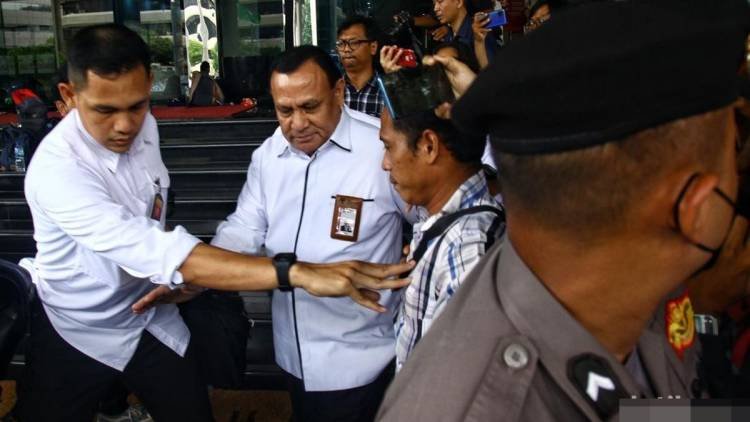 Firli Masih Terima Rp 86,3 Juta Per Bulan, MAKI: Mengusik Keadilan Publik